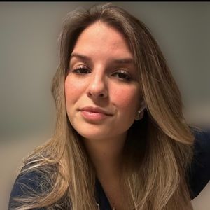 Meet your Posher, Traci